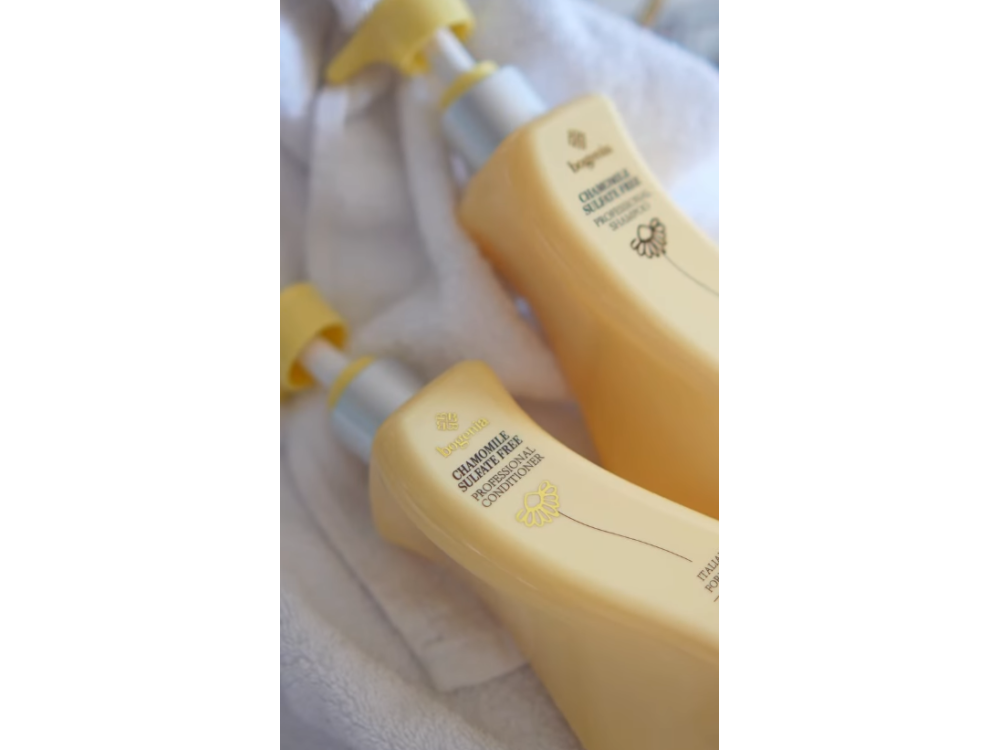 Шампунь для волосся з ромашкою Bogenia Chamomile Sulfate Free Professional Shampoo BG461 001 400 мл