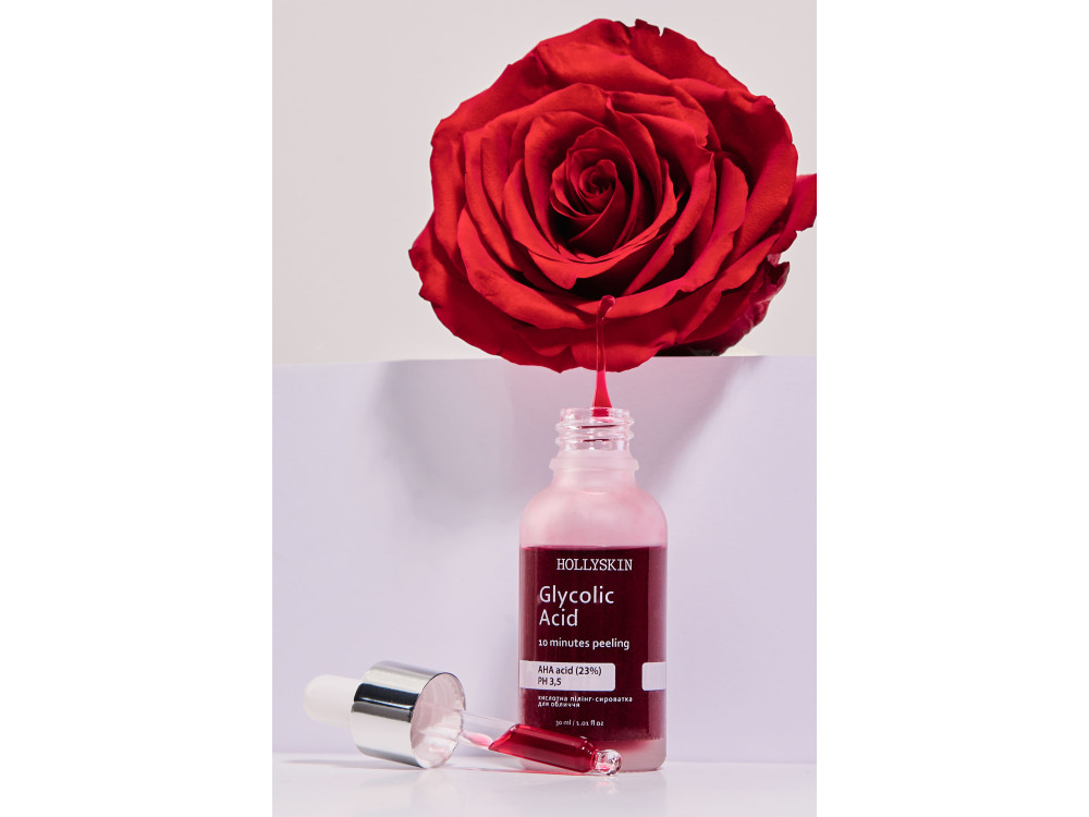 Кислотна сироватка-пілінг для обличчя HOLLYSKIN Glycolic Acidr 30ml